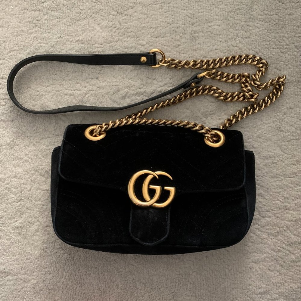 GUCCI Velvet Matelasse Shoulder Bag